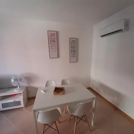 Apartment Island & Airport Faro