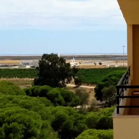 Apartment Island & Airport